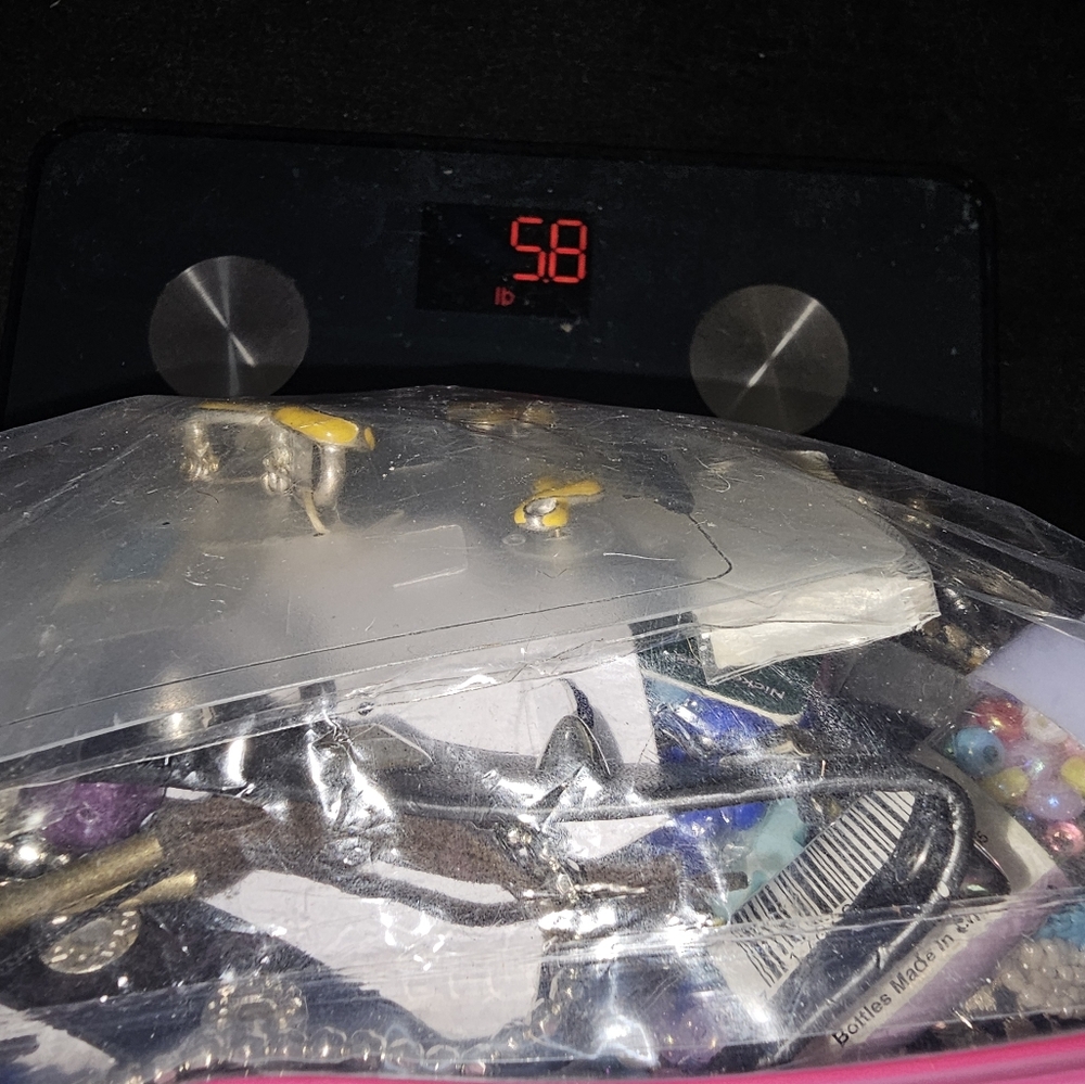 5.8 Pound Mystery Craft Scrap Jewelry Bundle Lot Bag - Picture 4 of 7